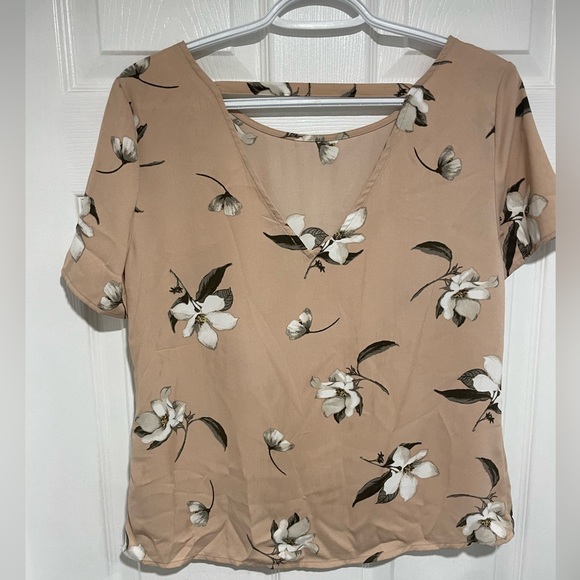 Dynamite - Floral Blouse - Picture 5 of 5